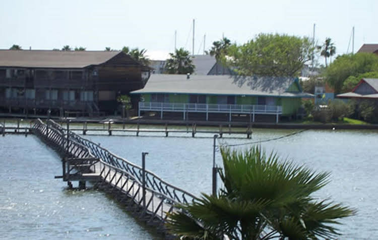 Surfside Inn Suites - photo 21