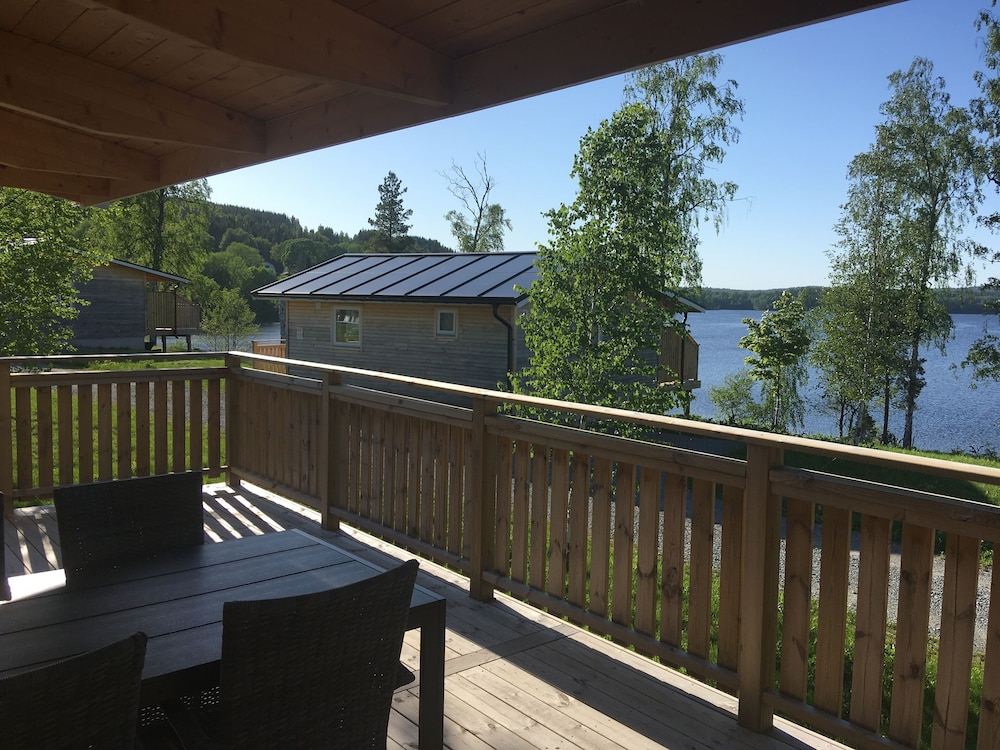 Holiday Home With Lake View In Dalsland For 4 Persons 17173620 — Dals Langed