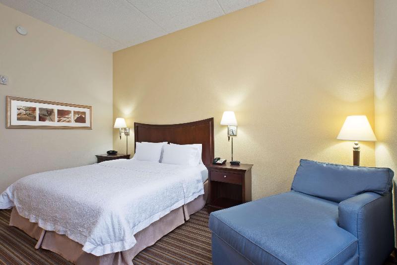 Hampton Inn by Hilton Gainesville Haymarket - photo 98