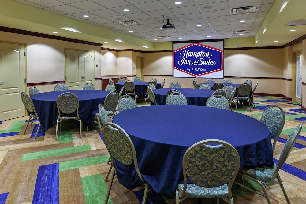 Hampton Inn & Suites Tulsa North Owasso - photo 55