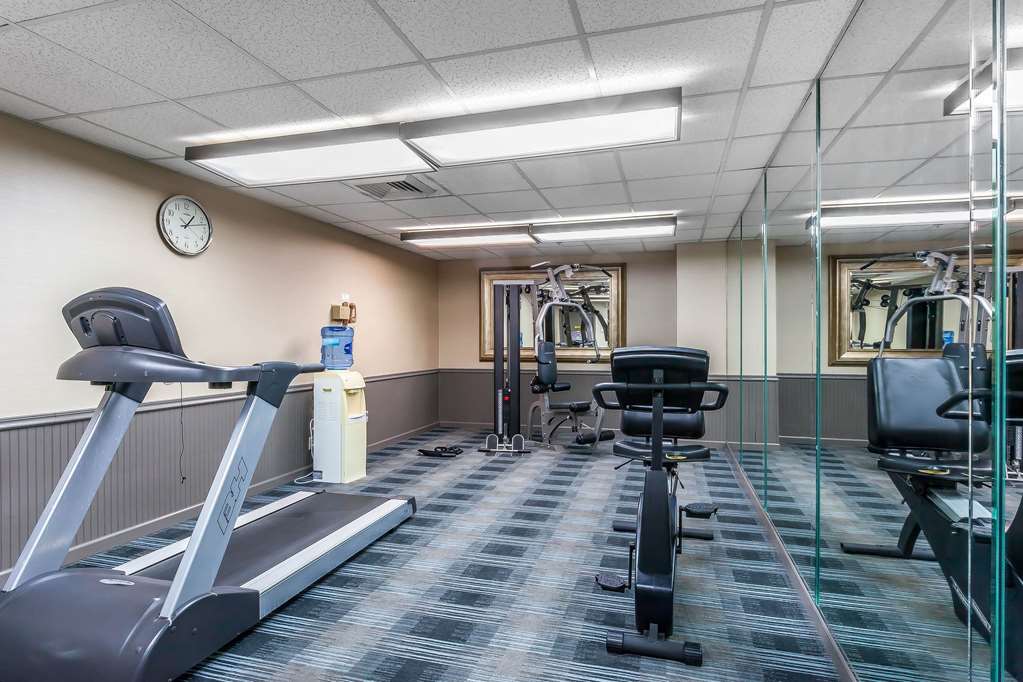 Comfort Inn Cleveland Airport - photo 17