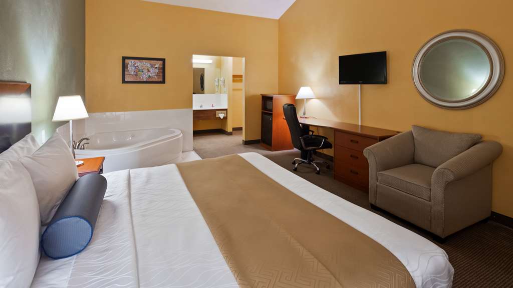 SureStay Hotel by Best Western Greenville - photo 12