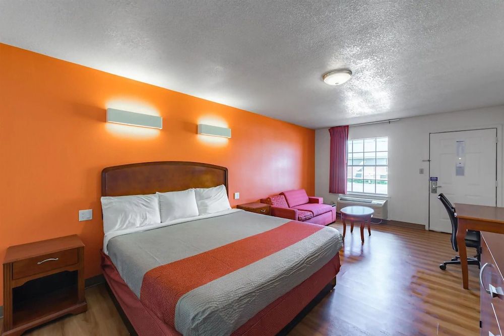 Motel 6 Giddings TX - photo 2