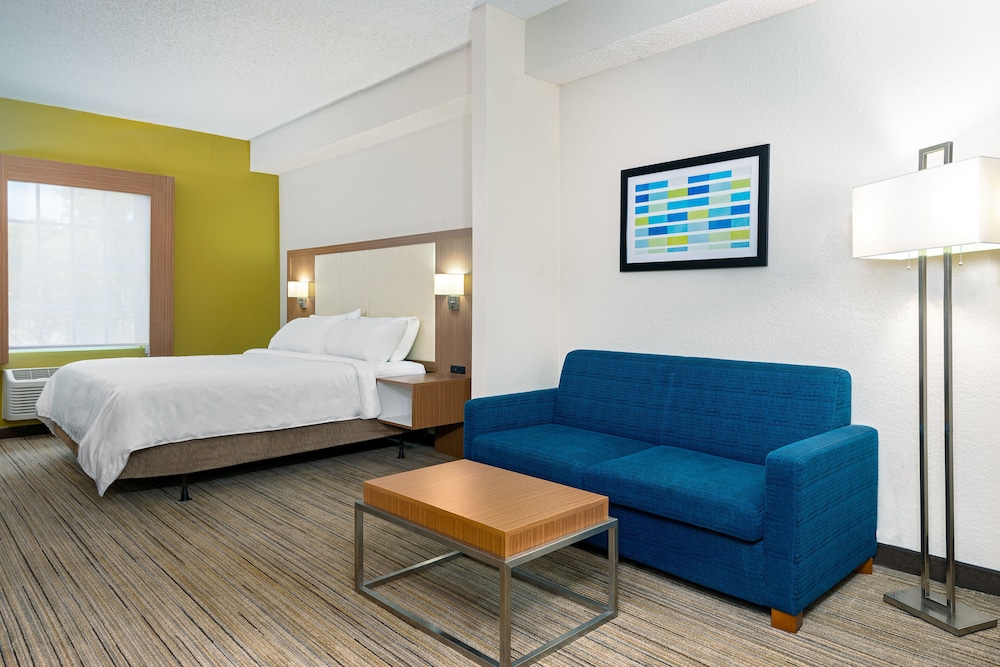 Holiday Inn Express & Suites Naples North Bonita Springs by IHG - photo 9