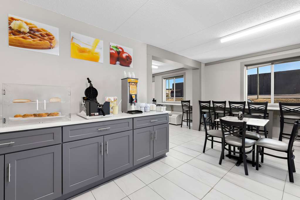 Quality Inn Nashville Opryland Area - photo 35