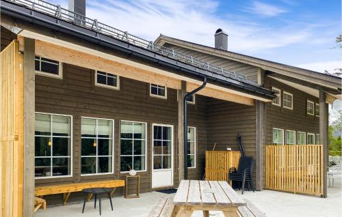 Amazing Home In Nordfjordeid With Wifi — 4-Star Luxury Hotel in Nordfjordeid, Norway