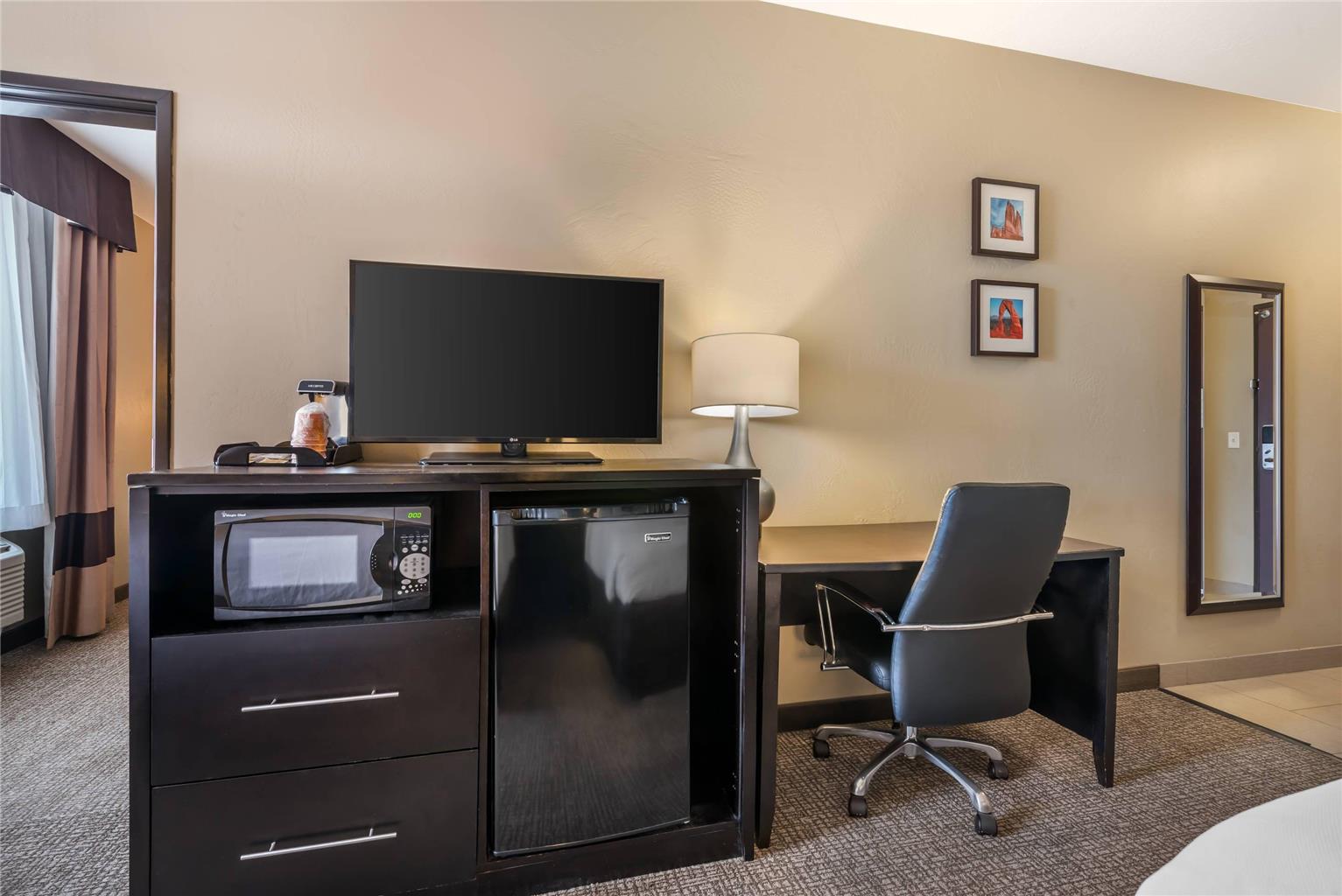 Comfort Inn & Suites Vernal National Monument Area - photo 35