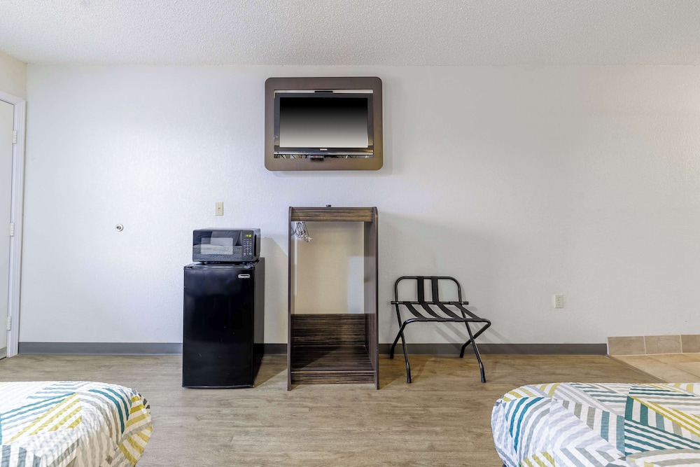 Motel 6 Boerne TX - photo 13