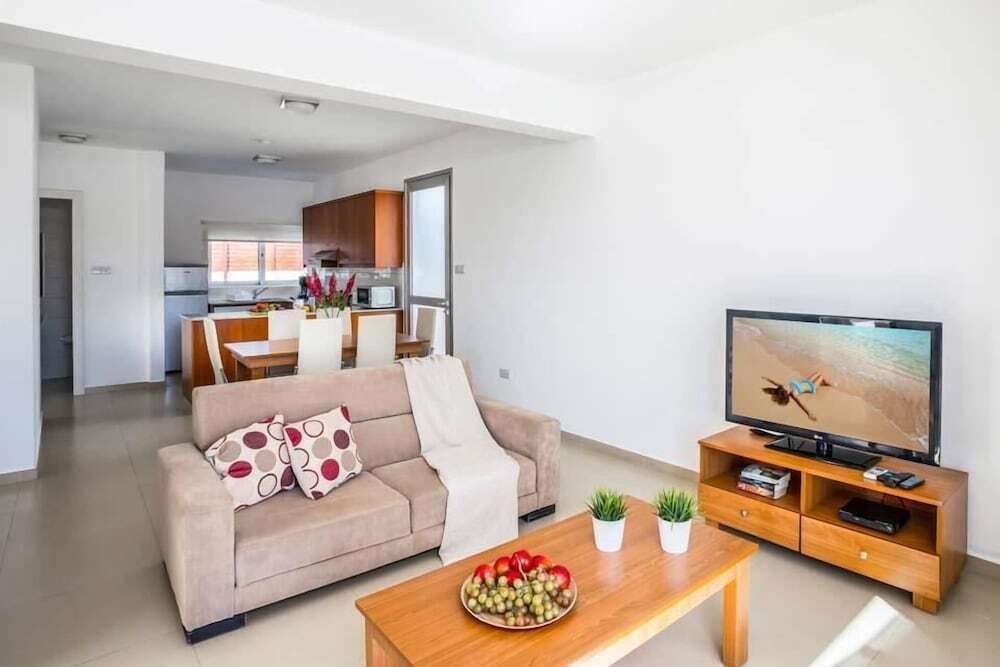 Villa White Moonflower