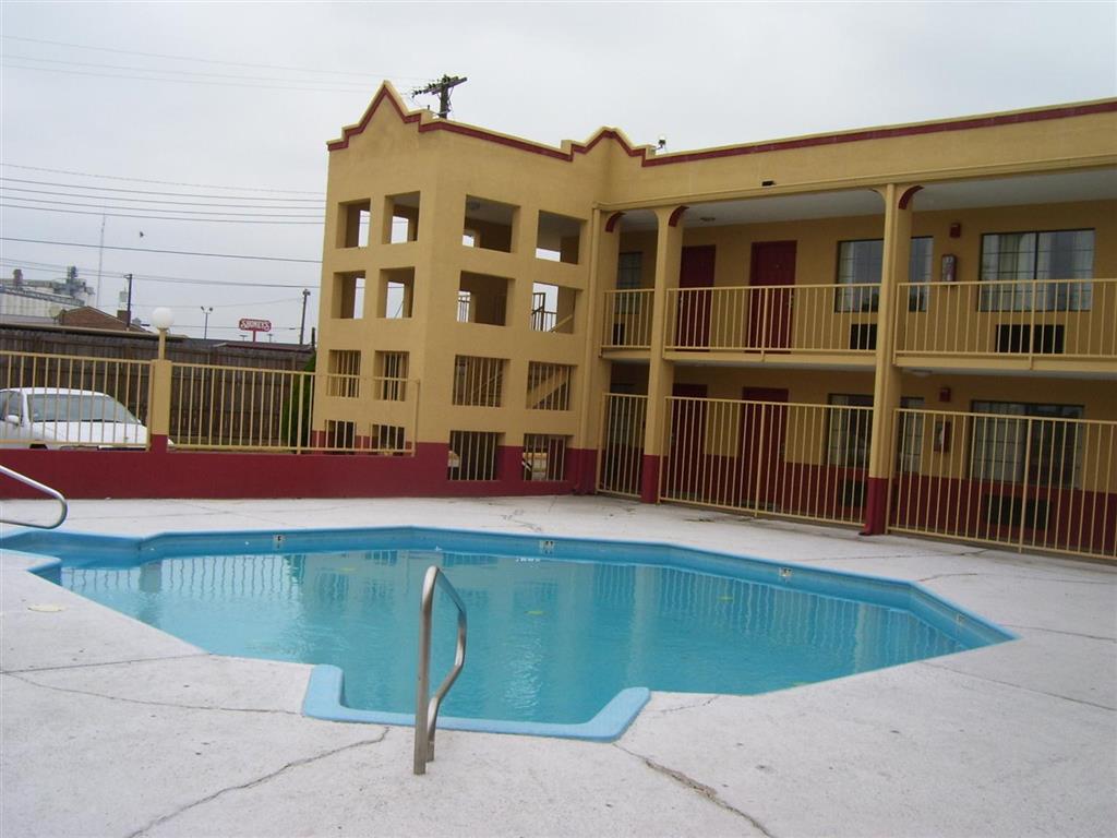 Americas Best Value Inn & Suites Greenwood - photo 12