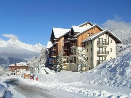 Duplex 8 Pers Au Pied Des Pistes Valfrejus — hotel in Modane