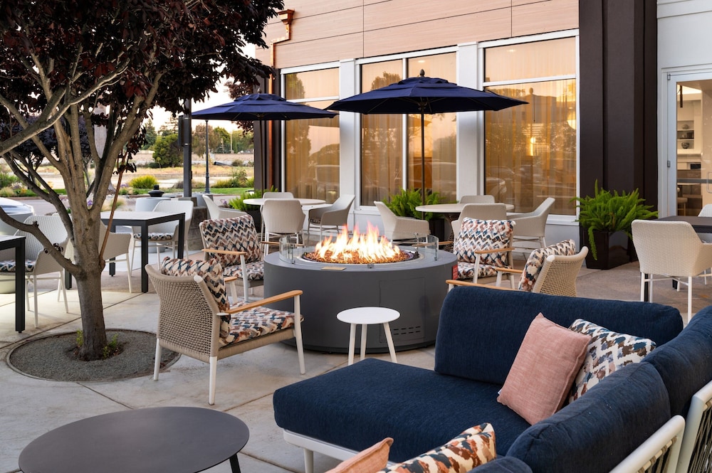 Courtyard San Francisco Airport Burlingame - photo 39