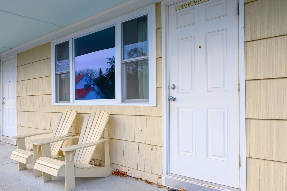 Gale River Motel - photo 14