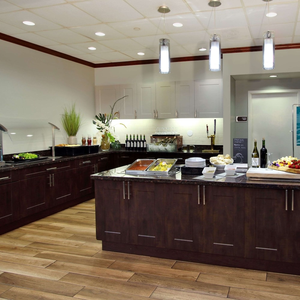 Homewood Suites by Hilton Ft. Lauderdale Airport Cruise Port - photo 42