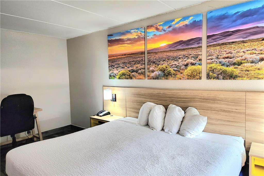 Days Inn by Wyndham Houston - photo 14