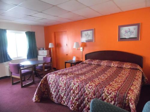 Tazewell Motel - photo 12