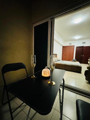 Frank Porter Lake View Tower — 4-Star Luxury Hotel in Dubai, United Arab Emirates