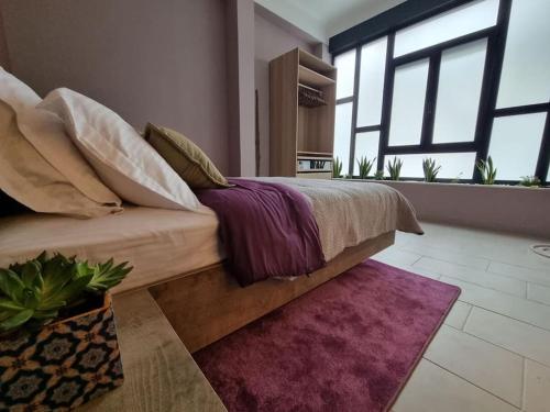 Ellis Apartment — 4-Star Luxury Hotel in Athens, Greece
