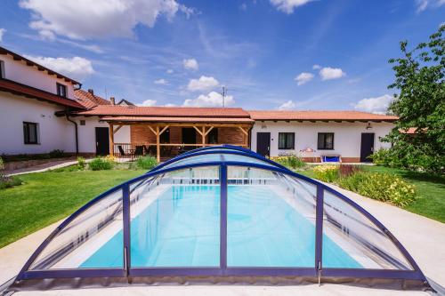 Pod humnama - last minute hotel in Krumvir