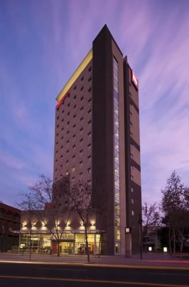ibis Santiago Providencia — hotel in Santiago