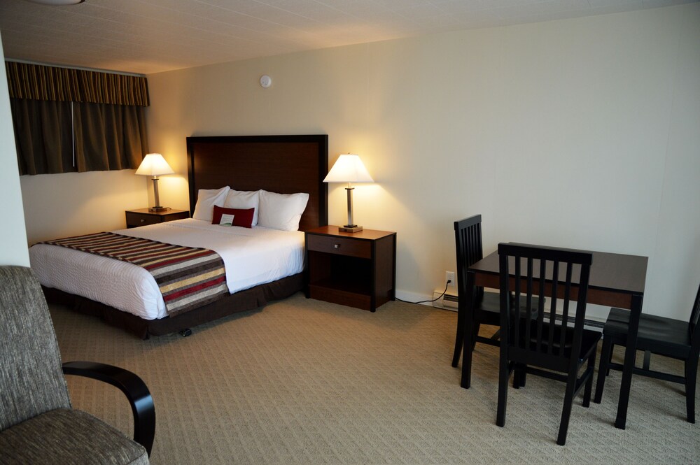 Astoria Crest Motel - photo 25