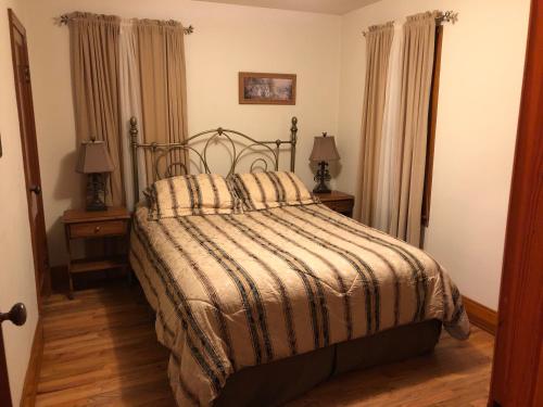First Deadwood Cottages - photo 18