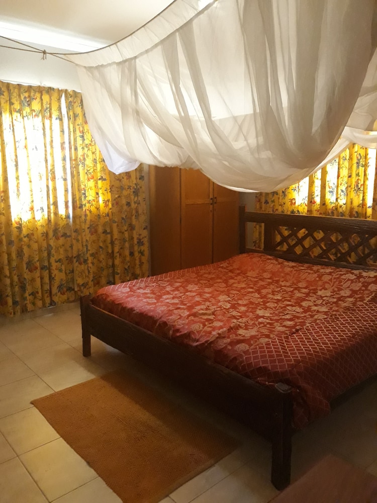 Lilin’s Place — Macia — photo 2