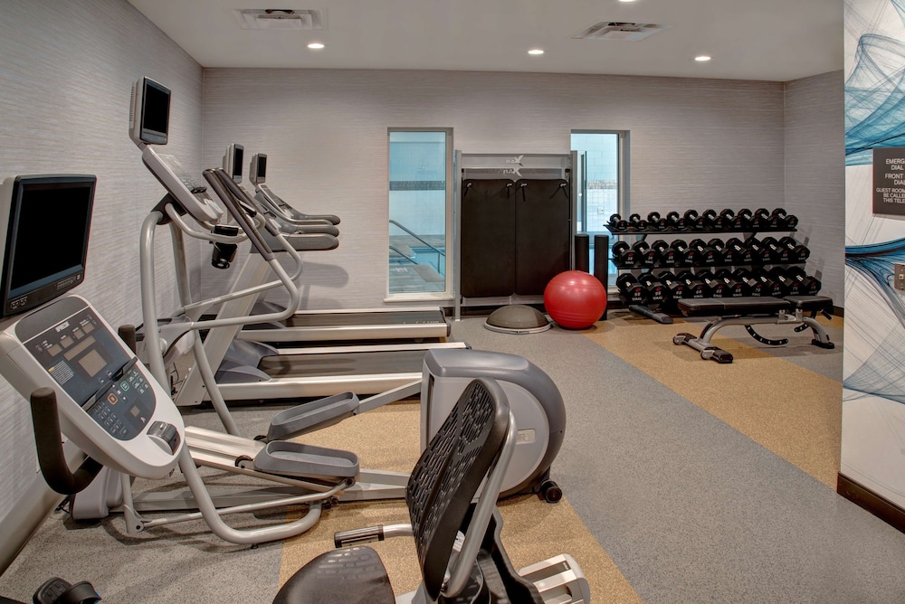 Hilton Garden Inn Kansas City - photo 39