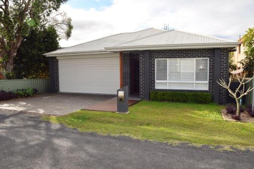 Footprints At The Rocks in South West Rocks, Australia