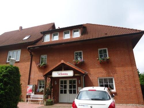 Hotel Am Fliederberg — hotel in Schwerin