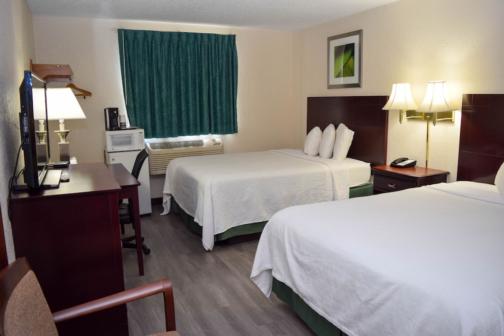 Corning Inn - photo 10