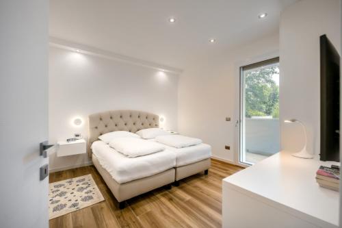 Ferrari Apartments Ponente — 4-Star Luxury Hotel in Caorle, Italy