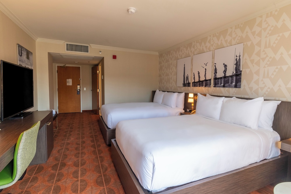 DoubleTree by Hilton San Diego Downtown - photo 5