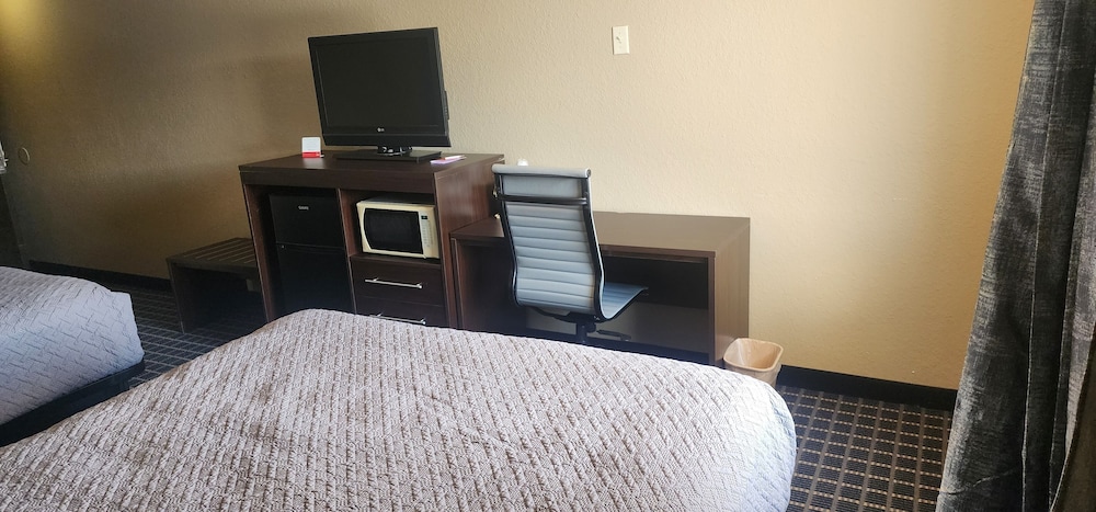 Motel6 Concordia MO - photo 11