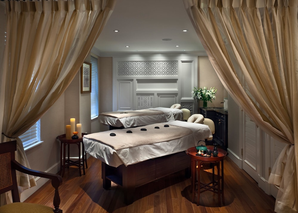 Hotel Plaza Athenee - photo 26