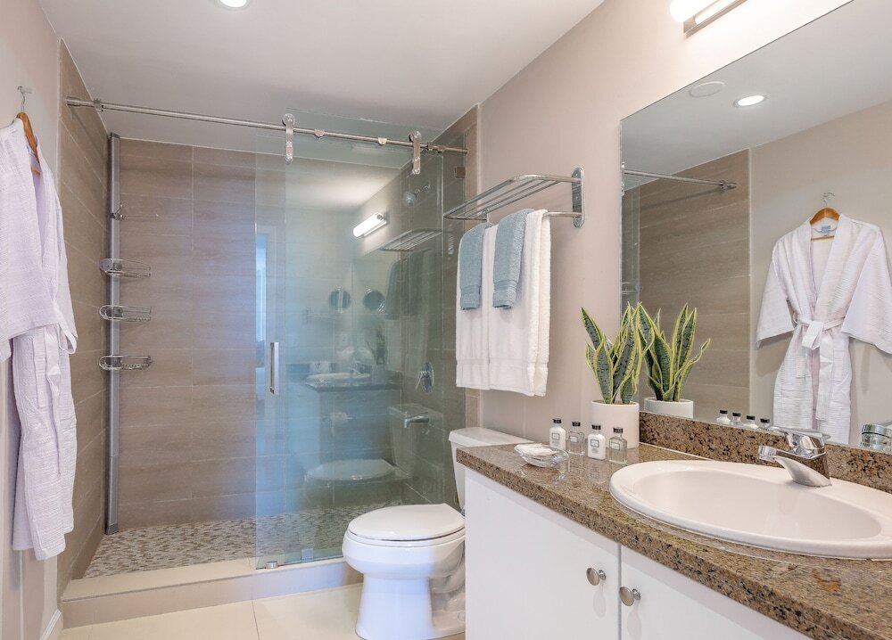 MIA Luxe Properties at Mutiny Park Condominium Hotel - photo 8