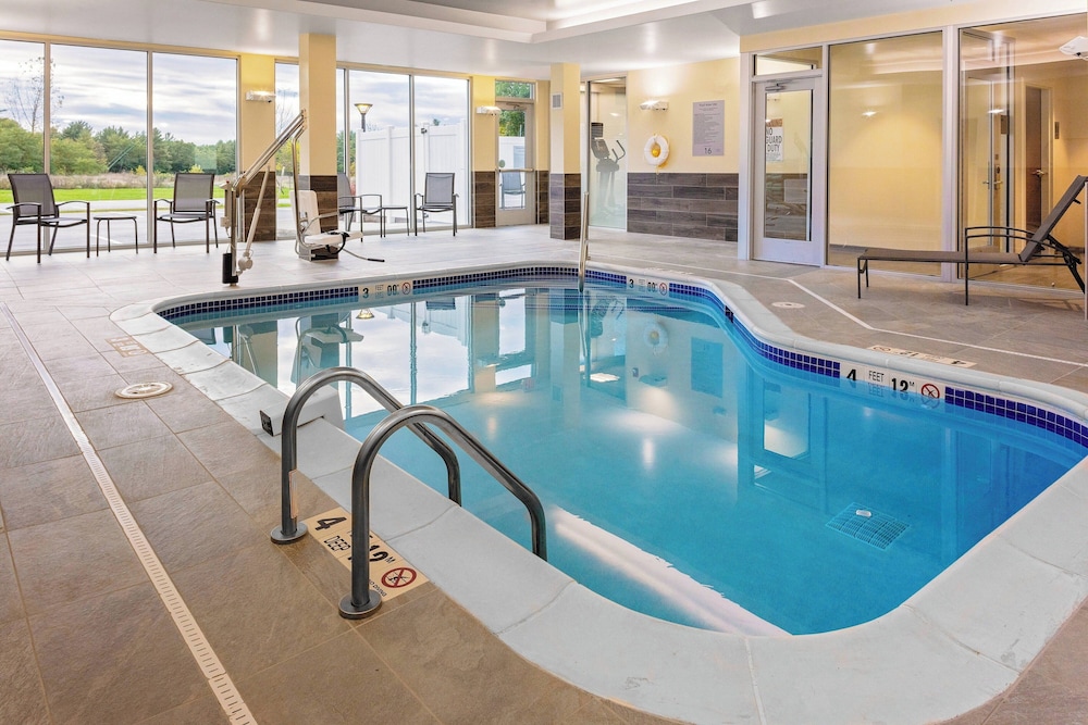Fairfield Inn & Suites by Marriott Queensbury Glens Falls Lake George Area - photo 9