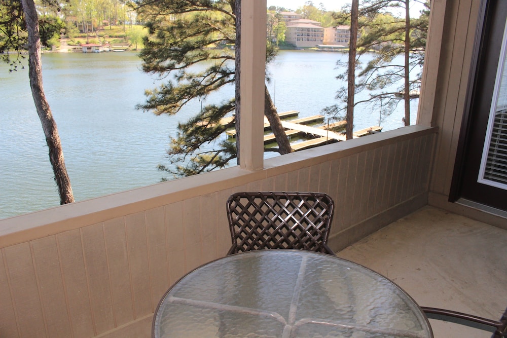 The Wharf Resort - photo 18