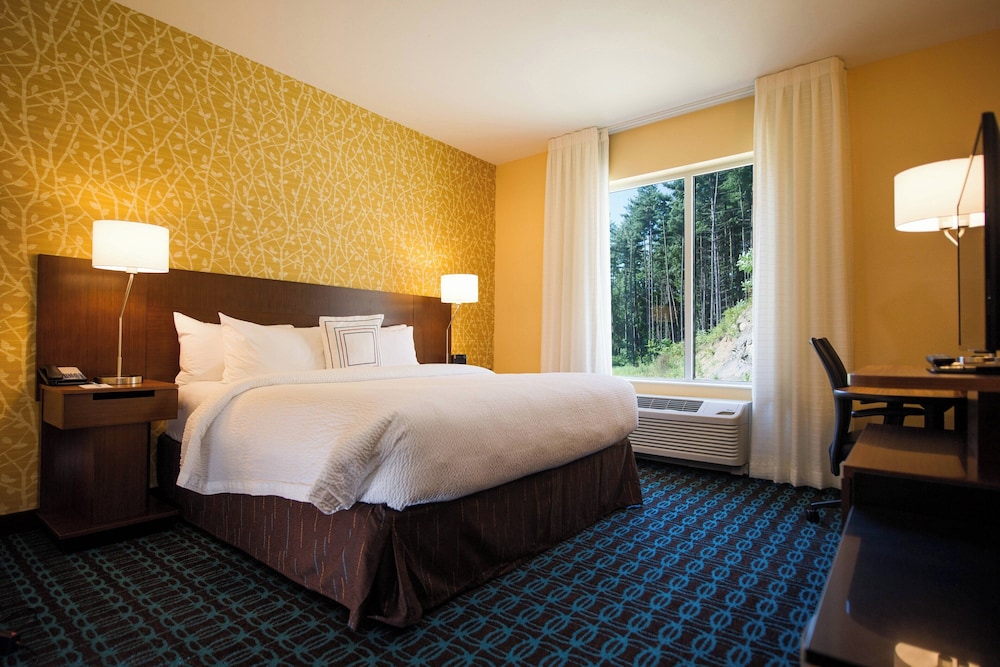 Fairfield Inn & Suites Cambridge - photo 16