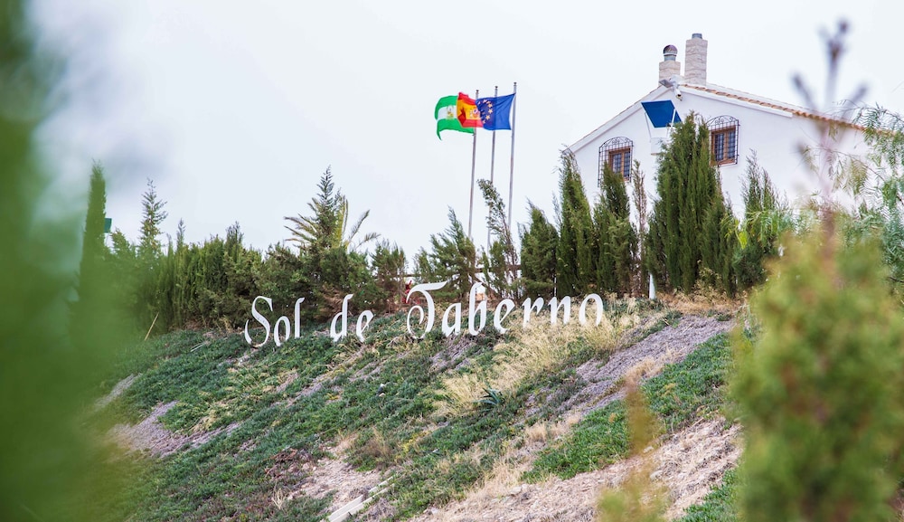 Sol de Taberno - carbon neutral hotel in Taberno