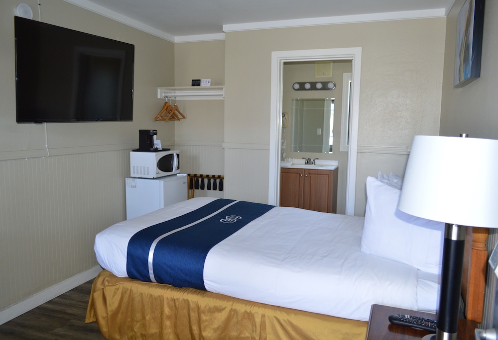 Travelodge by Wyndham Fort Bragg - photo 19