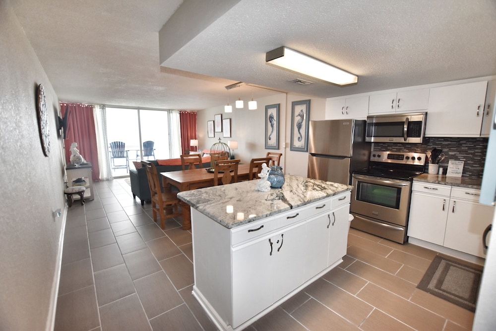 0704 Waters Edge Resort 1 Bedroom Condo by RedAwning - photo 6