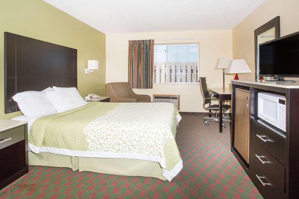 Days Inn by Wyndham Lexington NE - photo 11