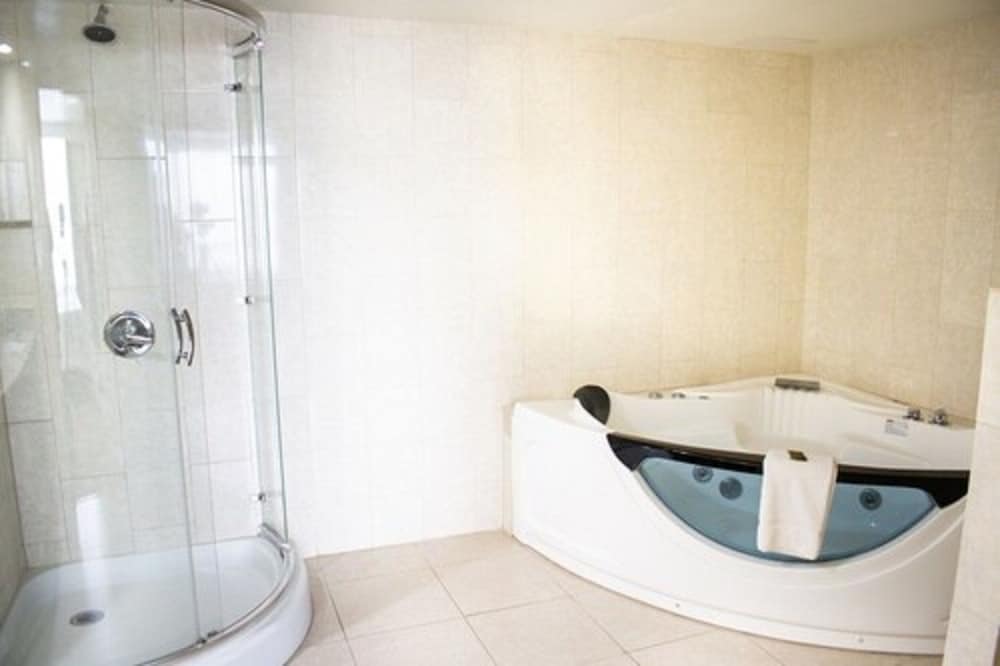 Punta Gorda Waterfront Hotel and Suites in Punta Gorda, United States