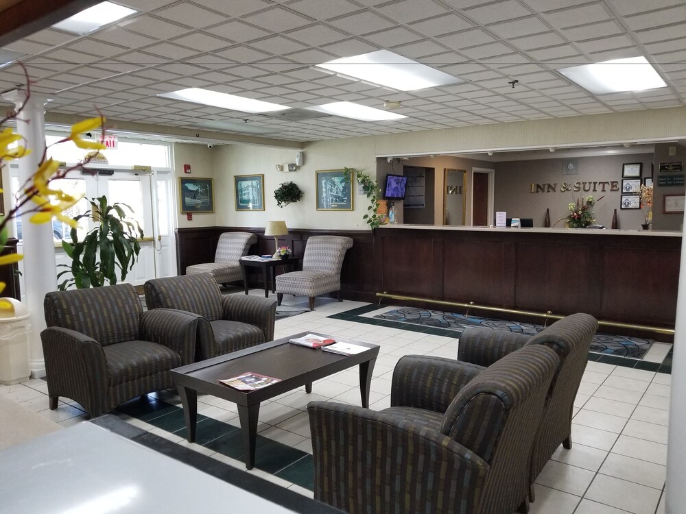 Plantation Inn and Suites - photo 2