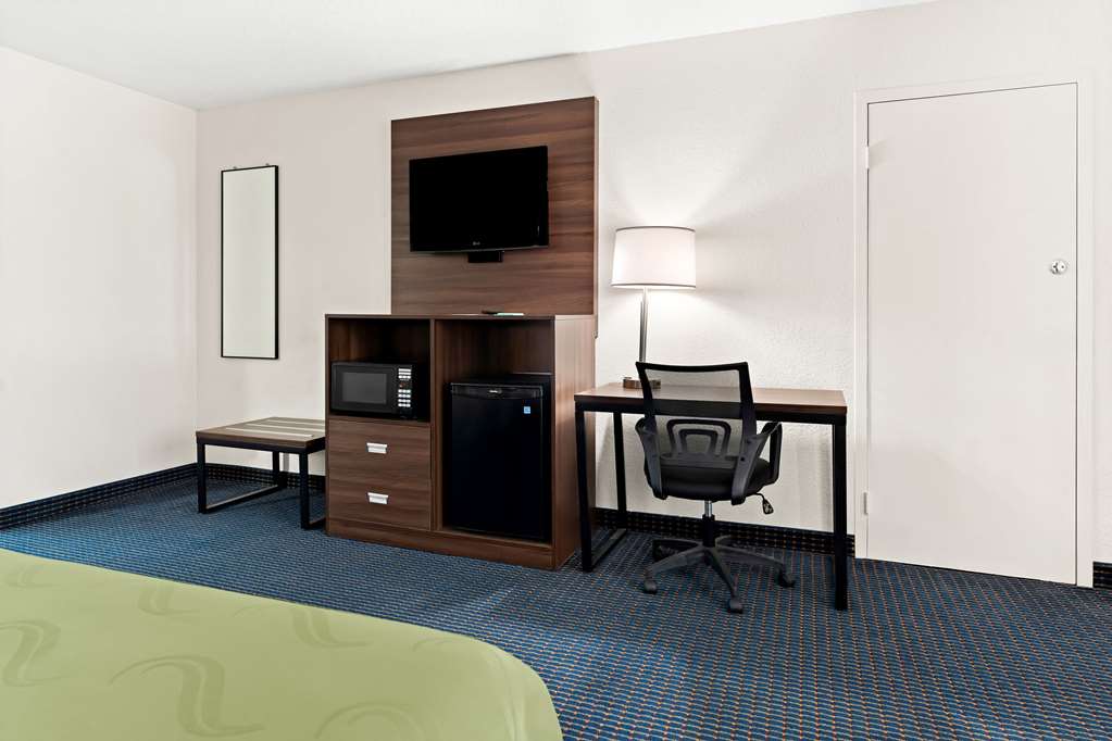 Quality Inn Americus - photo 12