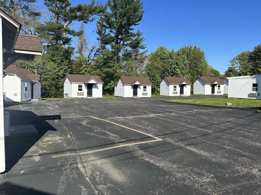 Americas Best Value Inn North Kingstown - photo 19