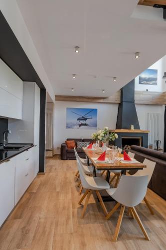 7 Senses Luxury Apartment