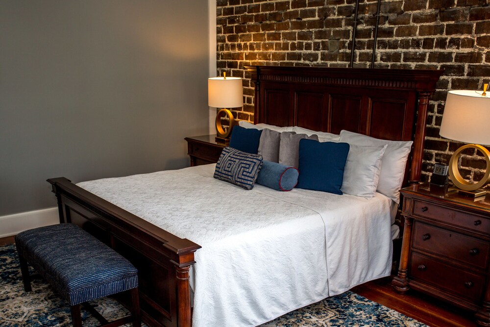 East Bay Inn Historic Inns of Savannah Collection - photo 17