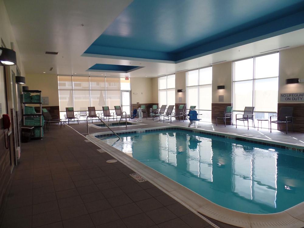 Fairfield Inn & Suites by Marriott Butte - photo 28